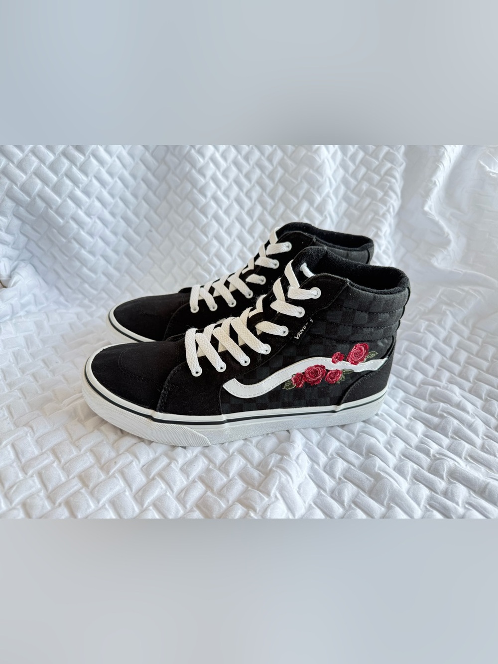 “SIZE 6 MISSY) WOMENS SIZE 7.5 Vans® Filmore Women's High-Top Sneakers